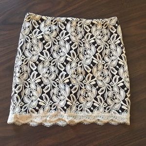 Forever 21 Brown and Cream Lace Print Skirt
